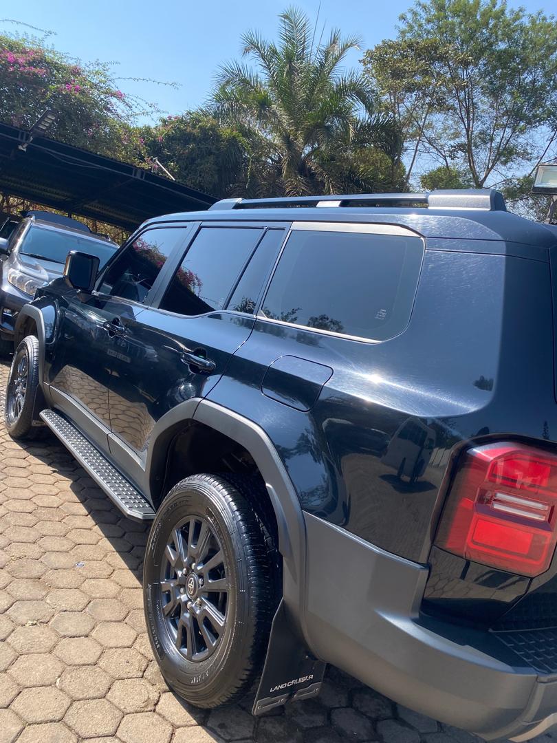 car-rental-rwanda-guide-first-time-visitors-2026