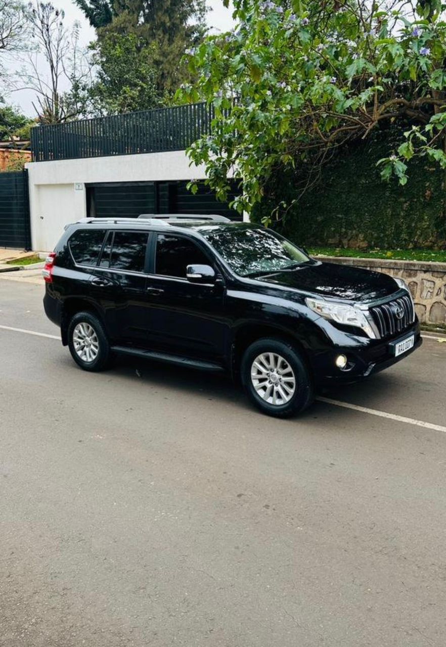 Rwanda Car Rental Requirements: Documents, Age & Driving Licence Explained - Car Hire Rwanda