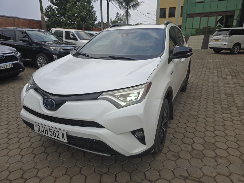 Fortuner rental Rwanda