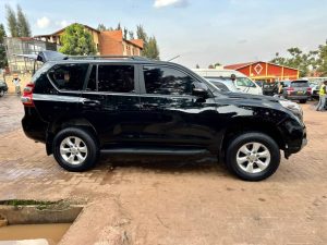 Rent Car Rwanda | Best Car Hire in Rwanda & 4x4 Safari Rentals